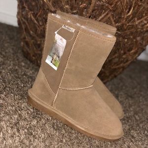 New BearPaw Boots